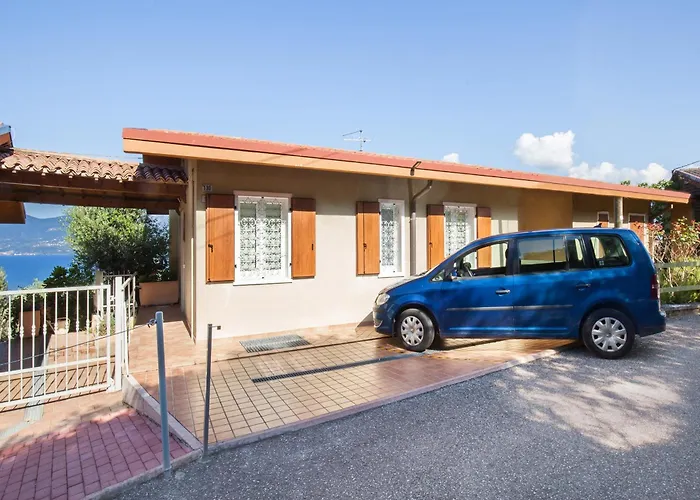 Apartment Erika With View Torri Del Benaco